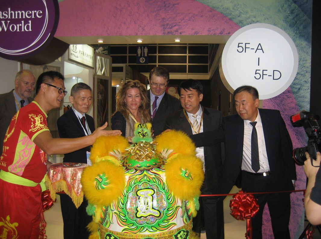 內蒙古羊絨產(chǎn)業(yè)成為世界關(guān)注的焦點(diǎn)