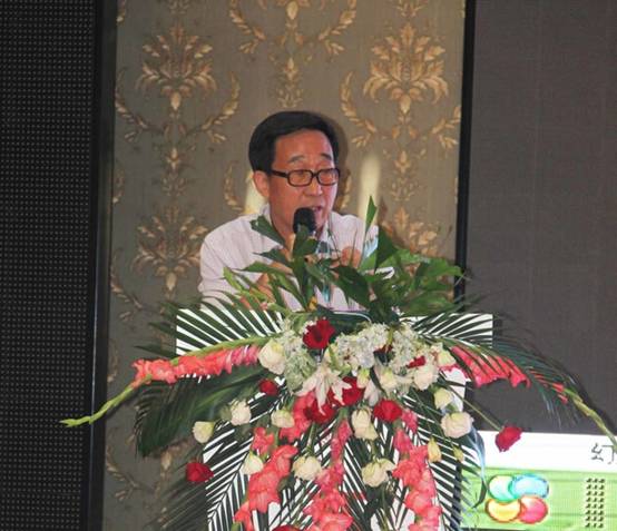 中國品牌第一人現身產(chǎn)業(yè)化發(fā)展論壇，共同分享饕餮智慧盛宴